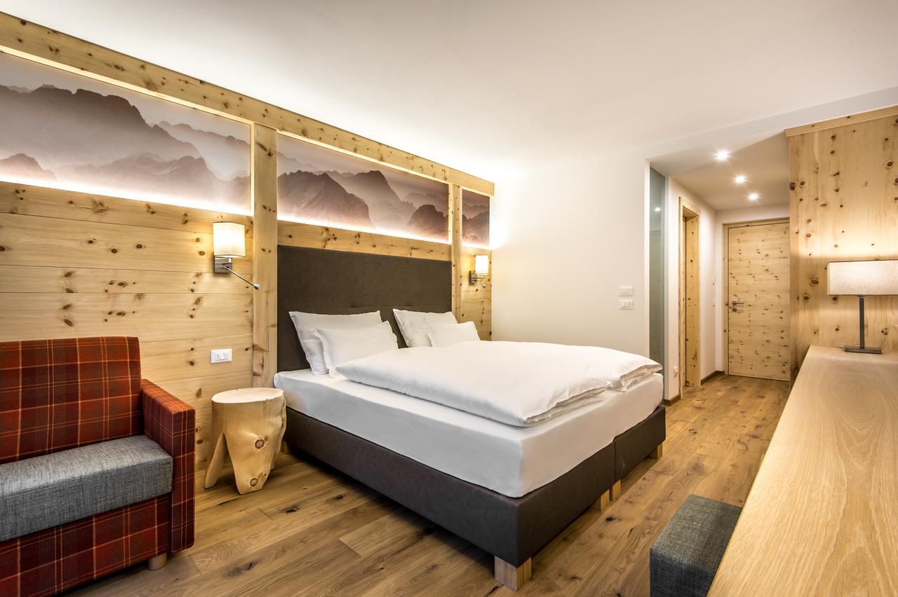 Garni Larix Hotel Colfosco Luaran gambar